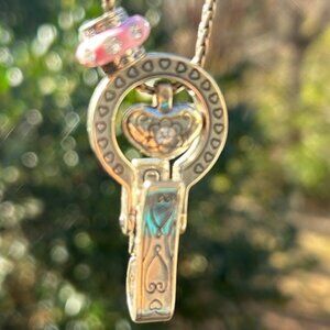 BRIGHTON Floating HEART Silver Lanyard/ID/Badge HOLDER NECKLACE